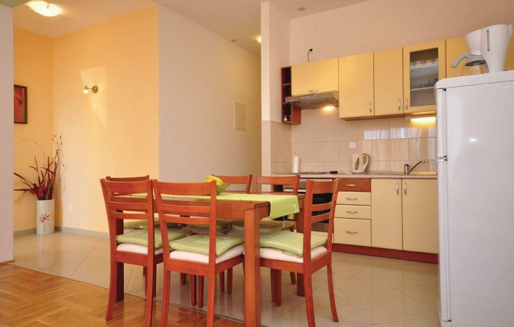 Apartment Orange มาคาร์สกา ภายนอก รูปภาพ